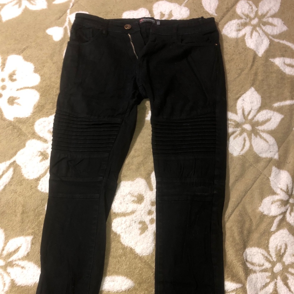Biker Jeans